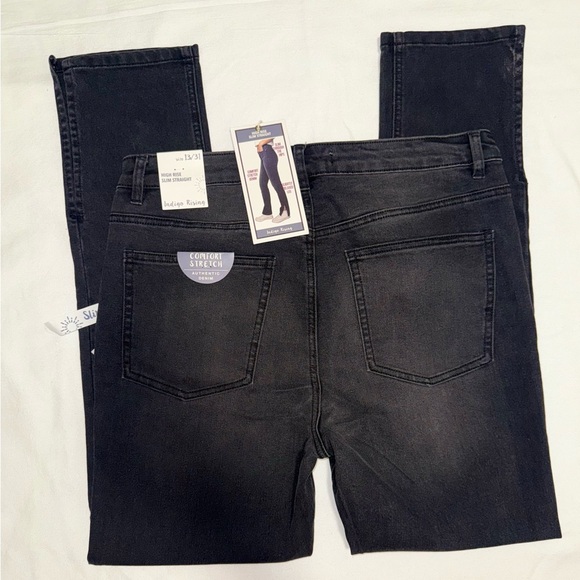 NWT INDIGO JEAN HIGH RISESLIM STRAIGHT RELAXED LEG STRETCH SIZE 13/31 - Picture 5 of 5